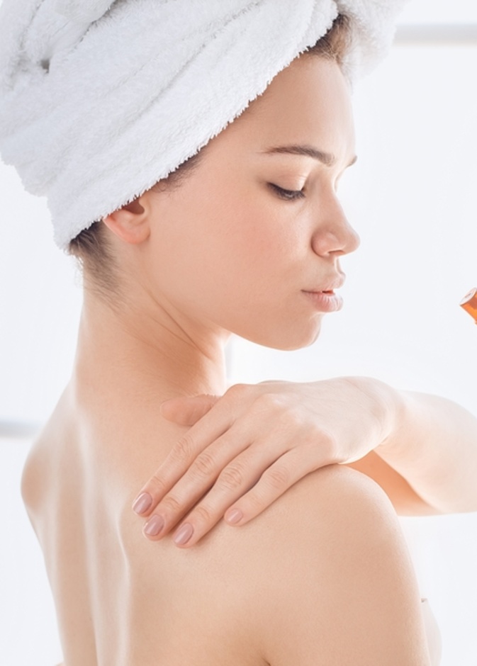 افضل الزيوت العطرية للعناية بالجسم اثناء الحجر المنزلي