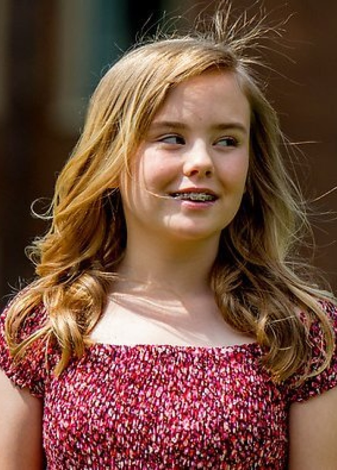 الأميرة أريان تحتفل بعيد ميلادها الثالث عشر