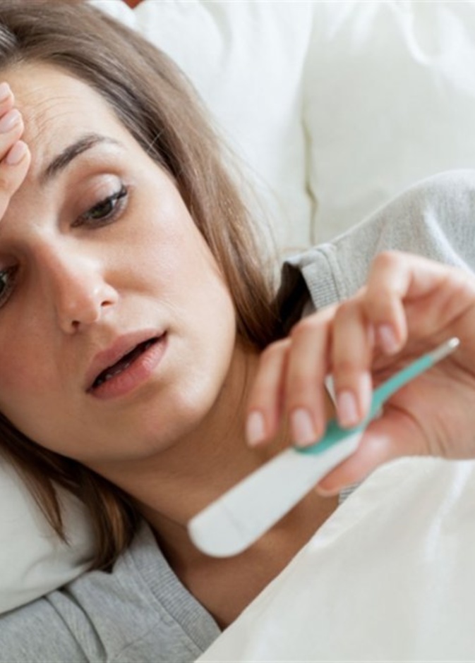 ارتفاع حرارة الجسم درجتين عن الطبيعي من علامات أنواع الحمى