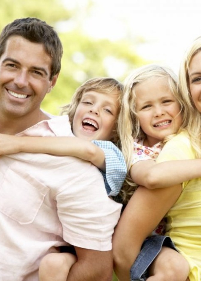 نصائح الخبراء للآباء والأمهات حول حديثهم مع الأطفال عن فيروس كورونا المستجد