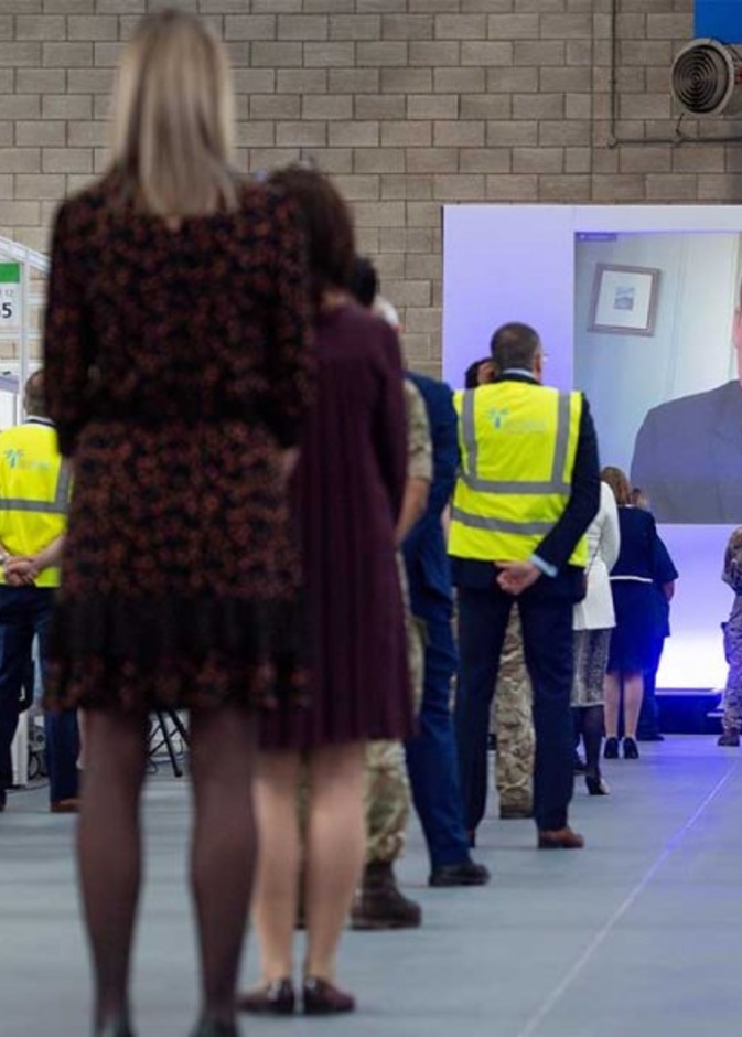 دوق كمبريدج يفتتح مستشفى جديد عن بعد باستخدام خاصية مكالمات الفيديو