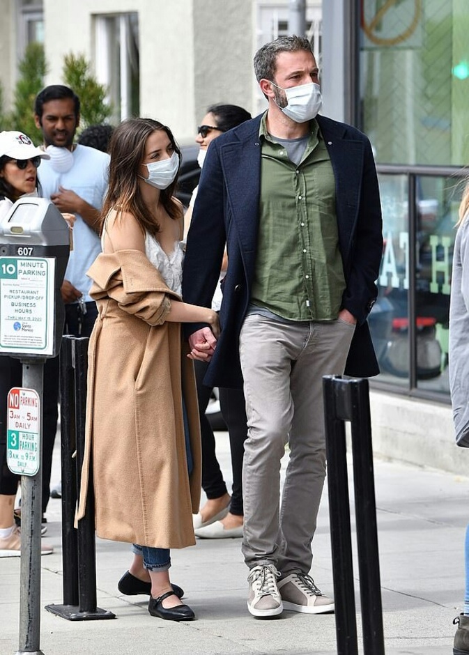 بن أفليك و أنا دي أرماس 