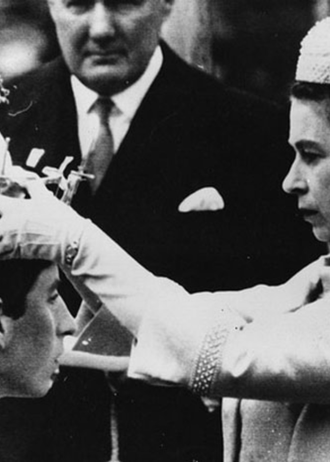 من 60 إلى 6 أعوام.. حكايات ورثة عرش العائلات الملكية