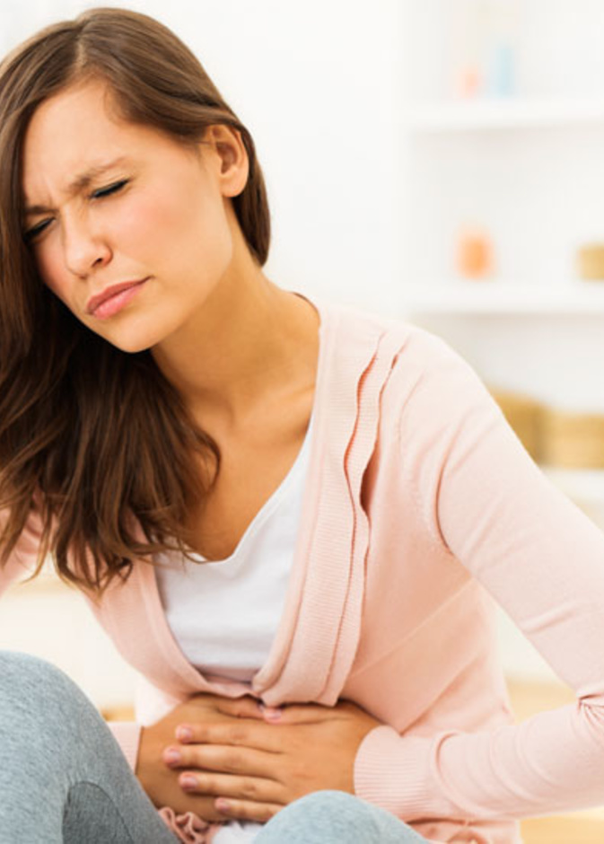  لتجنب نوبات الألم أثناء الصيام على مريض قرحة المعدة تجنب تناول الأطعمة الحارة