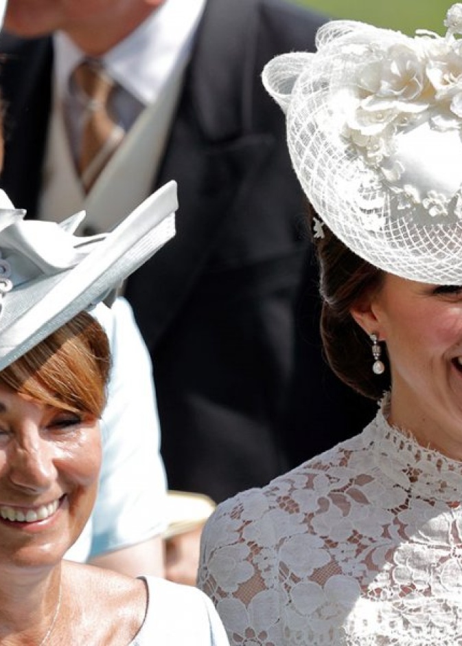 كارول ميدلتون وكيت ميدلتون