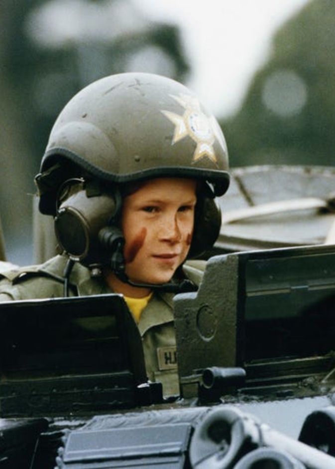 الأمير هاري بعمر الـ 5 سنوات