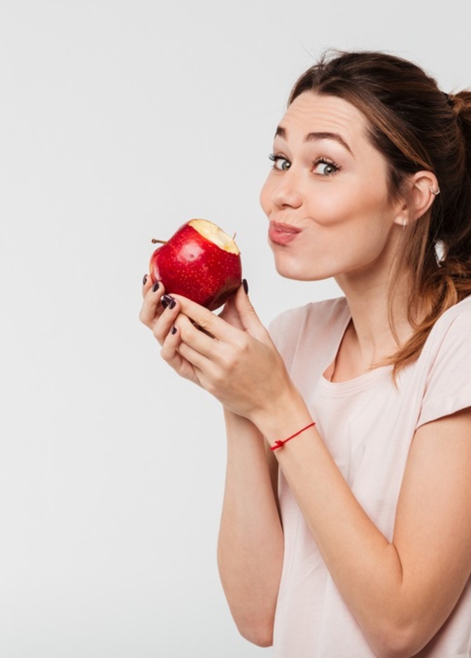 فوائد التفاح على السحور في رمضان