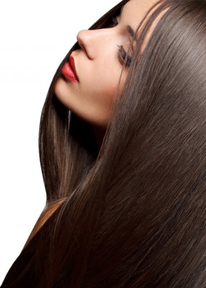 فوائد زيت الياسمين الهندي للشعر وكيفية استخدامه خلال شهر رمضان