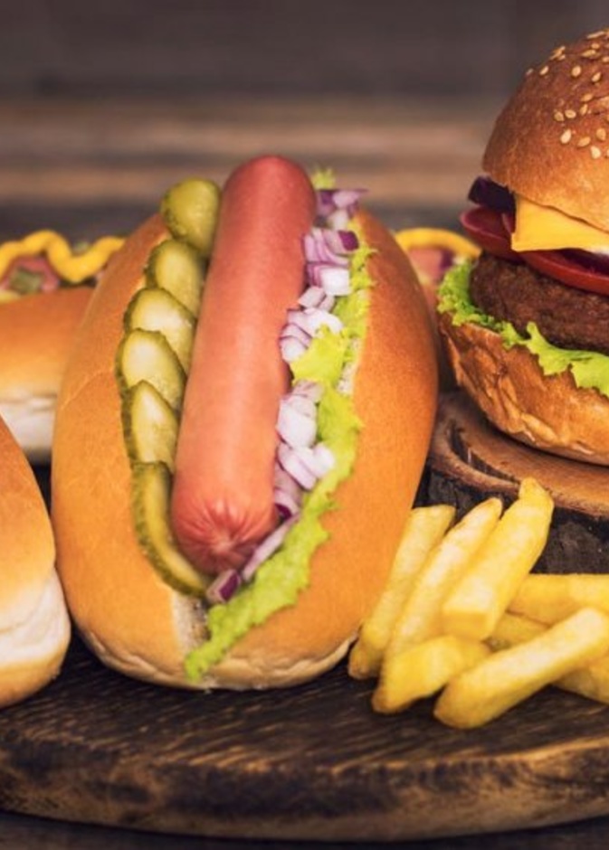  الأطعمة المصنعة تسبب الشيخوخة