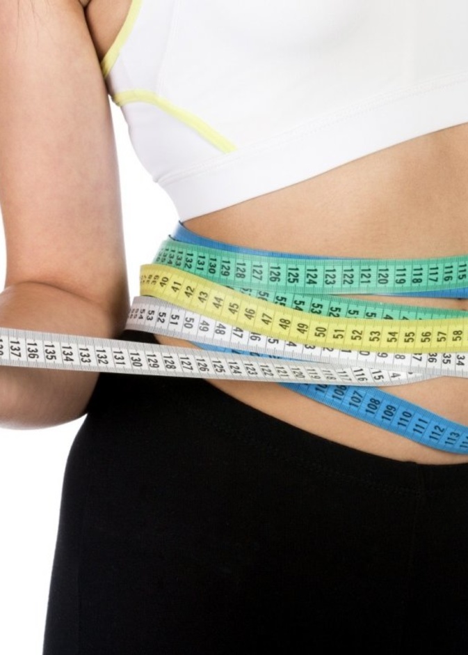 تخلصي من الدهون الزائدة من خلال عملية نحت الخصر بالليزر