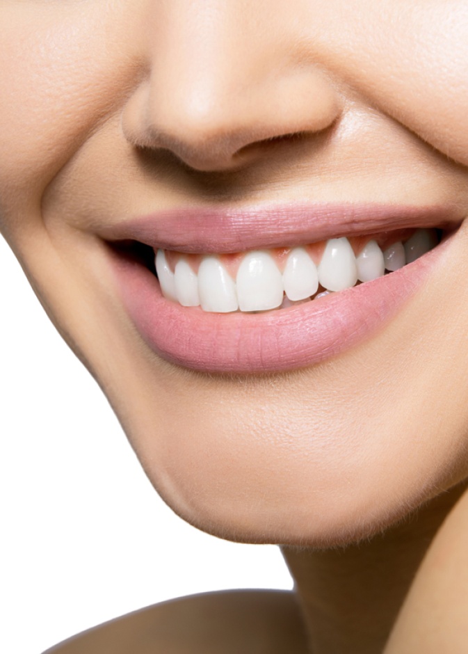  تمتعي بأسنان بيضاء باستخدام صودا الخبز