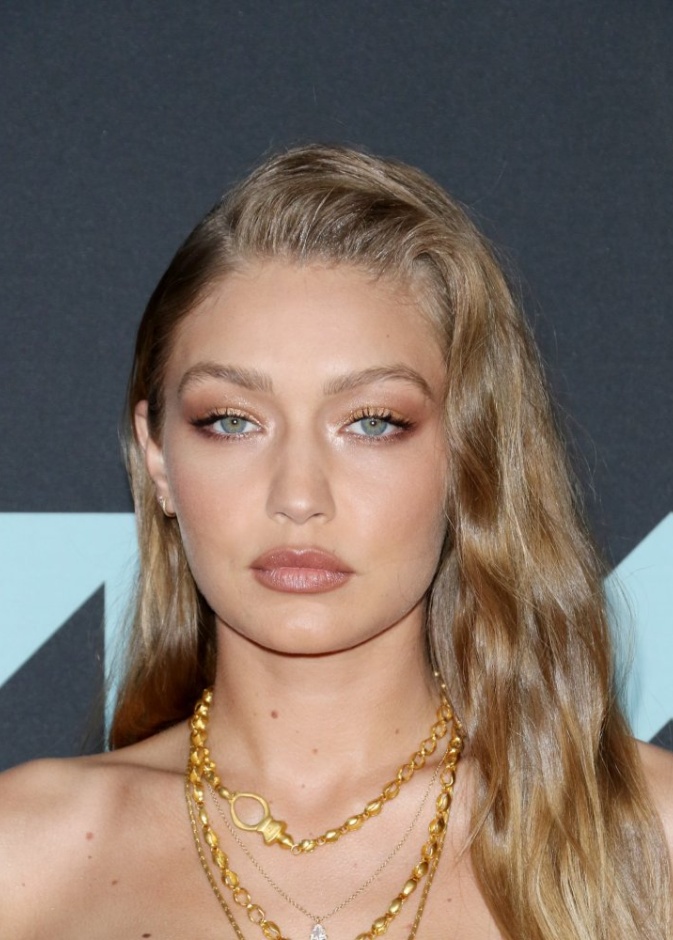  جيجي حديد Gigi Hadid