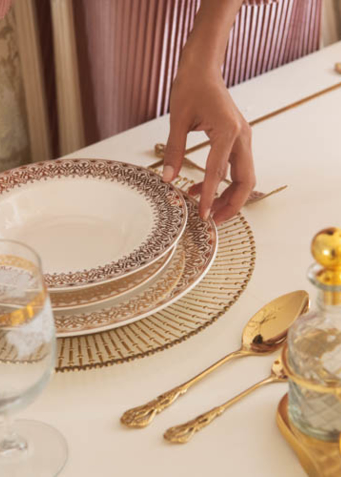 مجموعة رمضان لدى 2XL للأثاث والديكور المنزلي تنشر بهجة الأعياد