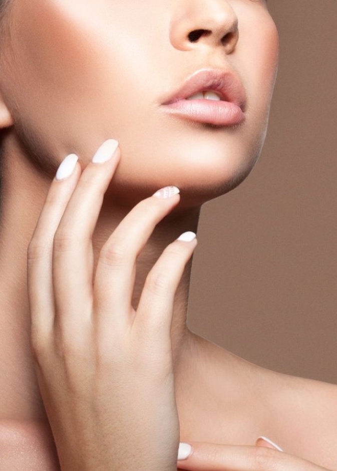 نصائح لحماية اليدين من ظهور التجاعيد المبكرة وطرق علاجها