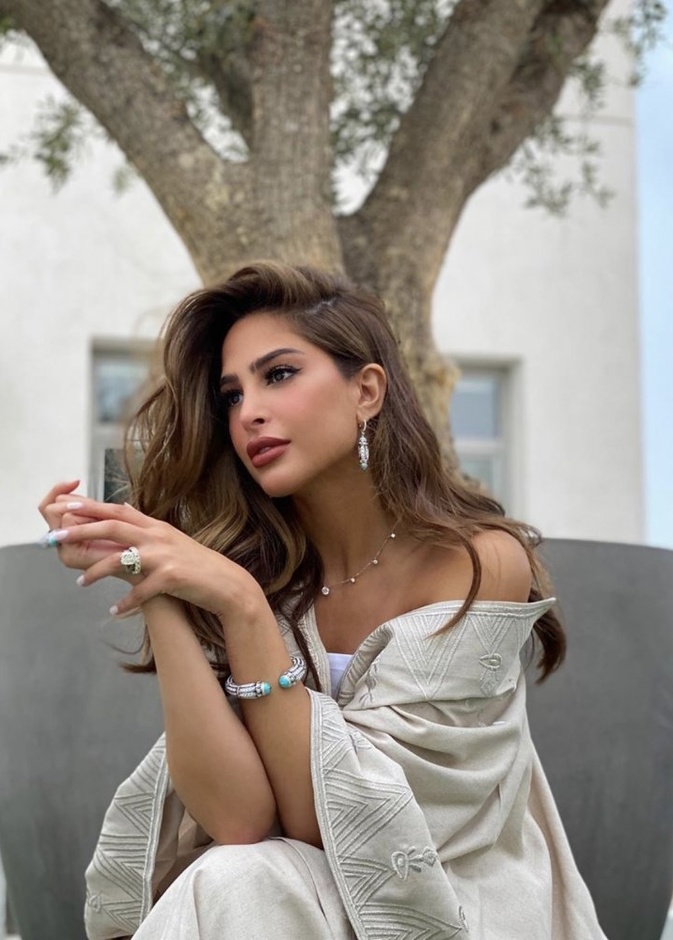 بعض مجوهرات زفاف فوز الفهد