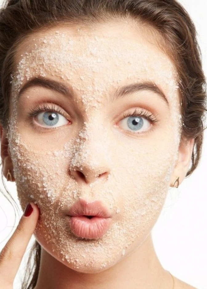  العناية بالبشرة ضرورية منها تقشيرها في الاسبوع الاخير من رمضان