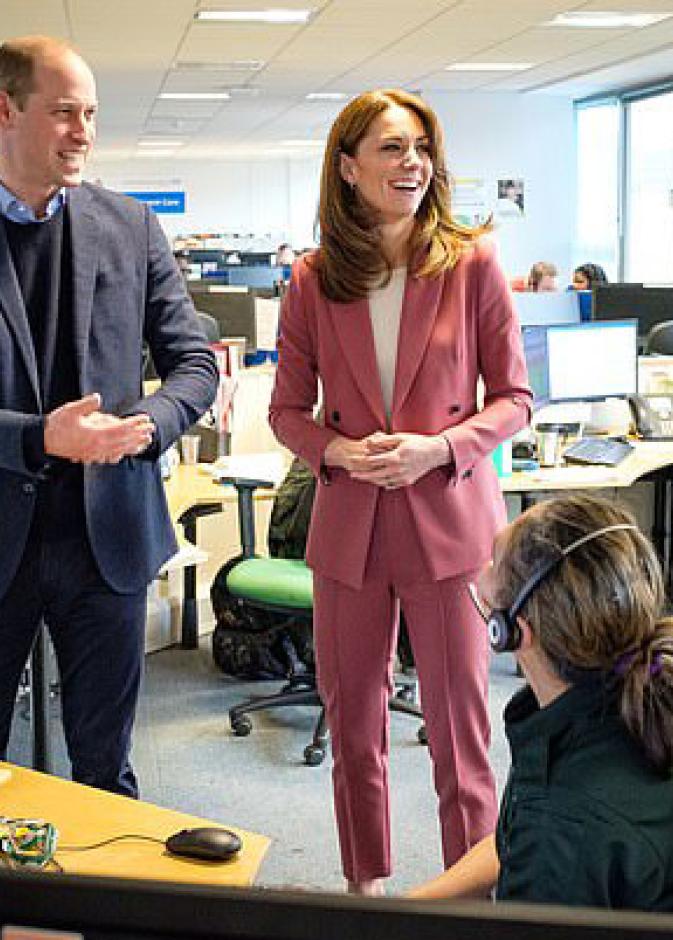 دوق كمبريدج يشيد بجهود خدمات الطوارئ