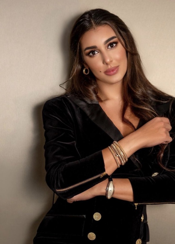 ساعات النجمة ياسمين صبري