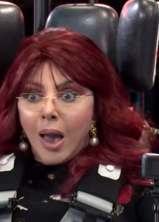 نبيلة عبيد