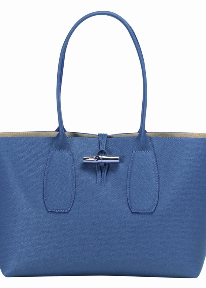 احتفل بالعيد بأسلوب رائع مع مجموعة لونشان LE PLIAGE CUIR و ROSEAU