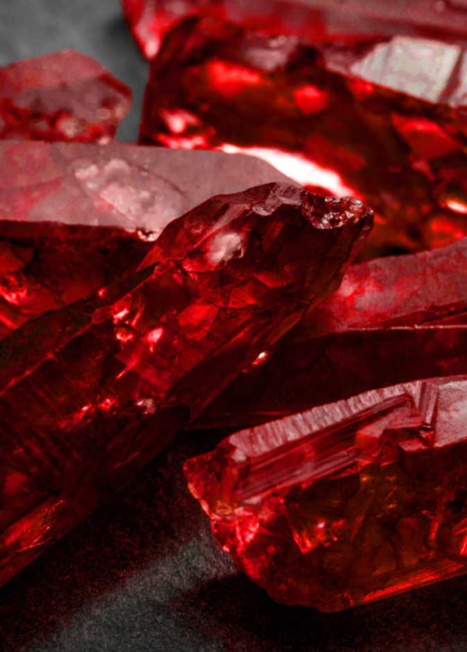 تعرفي على تاريخ حجر الروبي