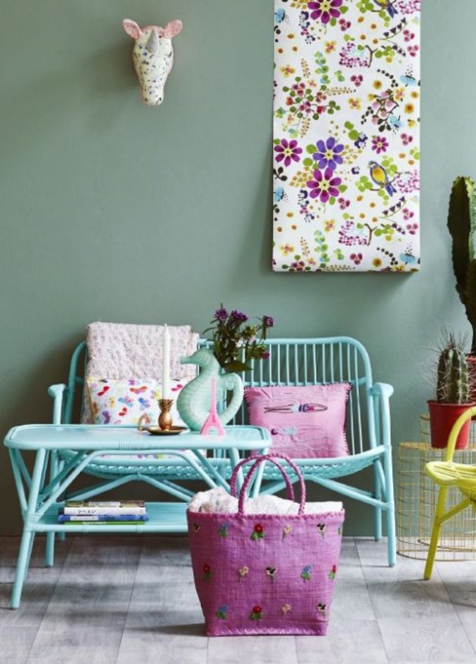 المزهر في ديكورات غرف معيشة لمزيد من الطاقة الإيجابية