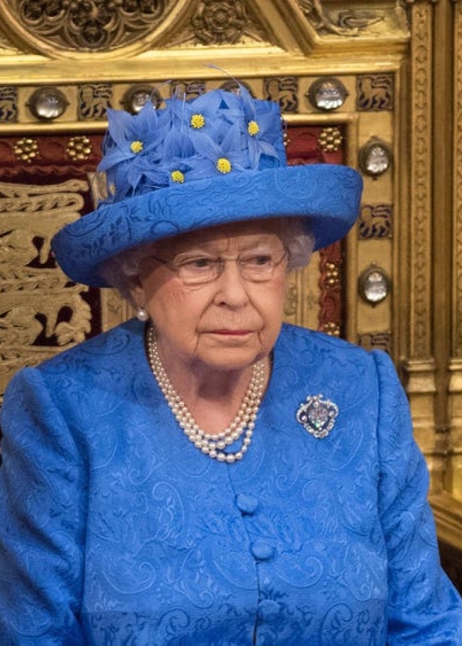 إجراءات مكافحة كورونا تتسبب في خسارة الملكة للملايين