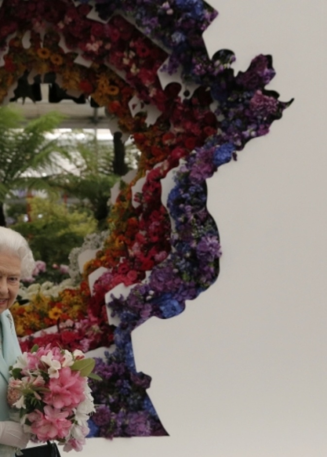 من معرض تشلسي للزهور عبر الإنترنت.. تعرفوا على الزهور المحببة لدى عائلة الملكة إليزابيث؟
