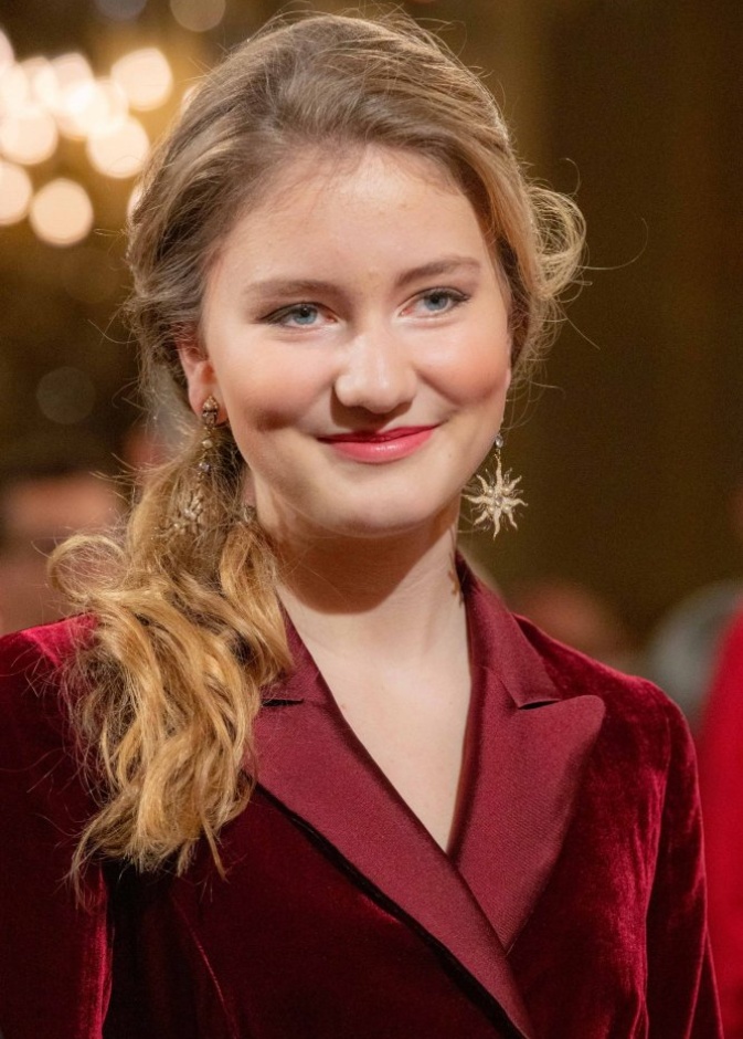 الأميرة إليزابيث تلتحق بأكاديمية عسكرية