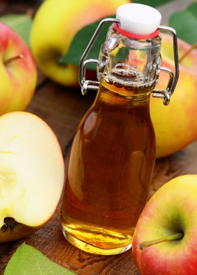 أضرار خل التفاح على المعدة