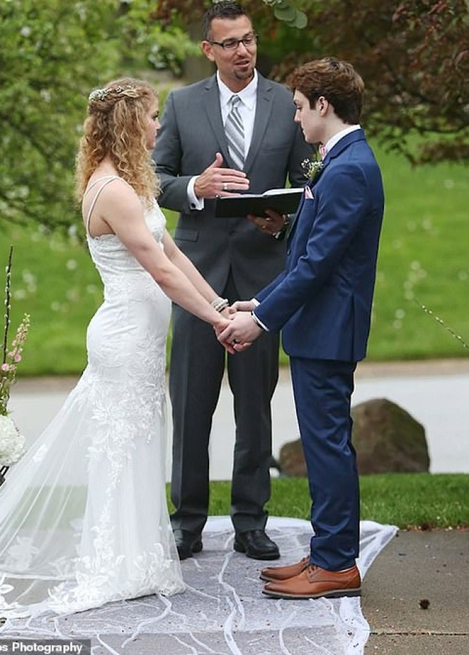 مراسيم حفل الزفاف