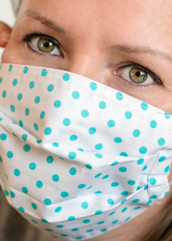 ما هي مواصفات الكمامة القماشية المستخدمة في مواجهة فيروس كورونا