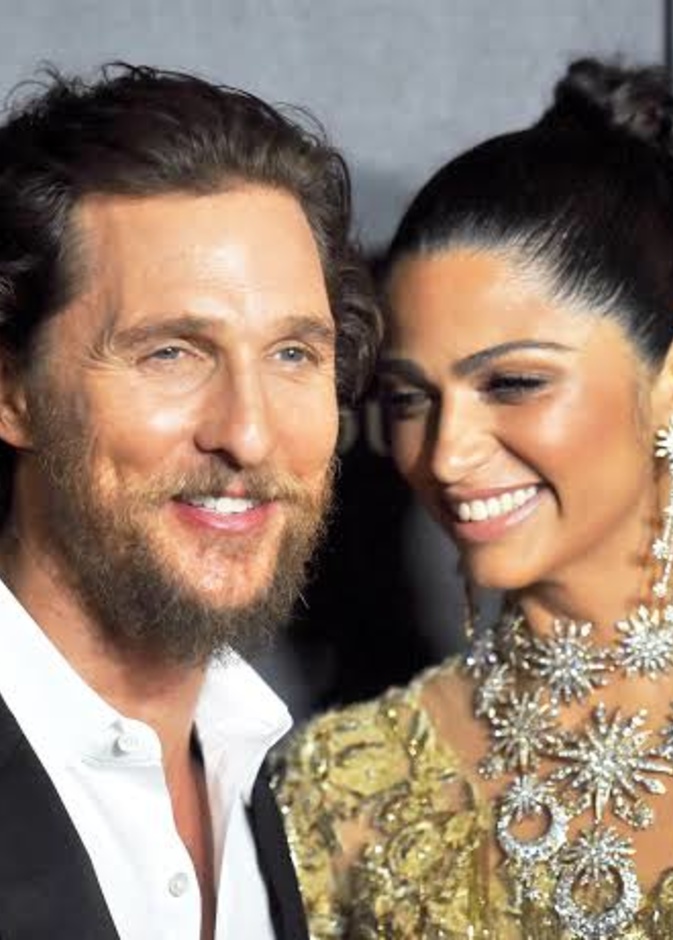 ماثيو ماكونهي و زوجته 