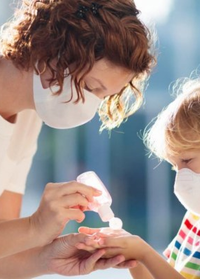 هل الأطفال ينقلون فيروس كورونا