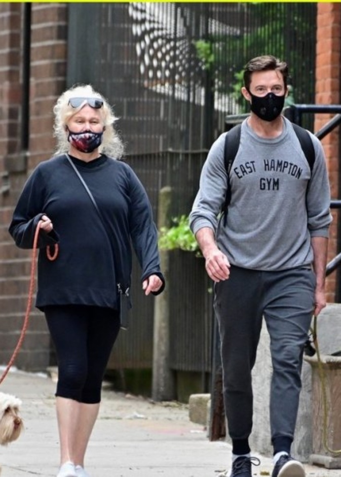 هيو جاكمان وزوجته ديبورا لي فورنيس 