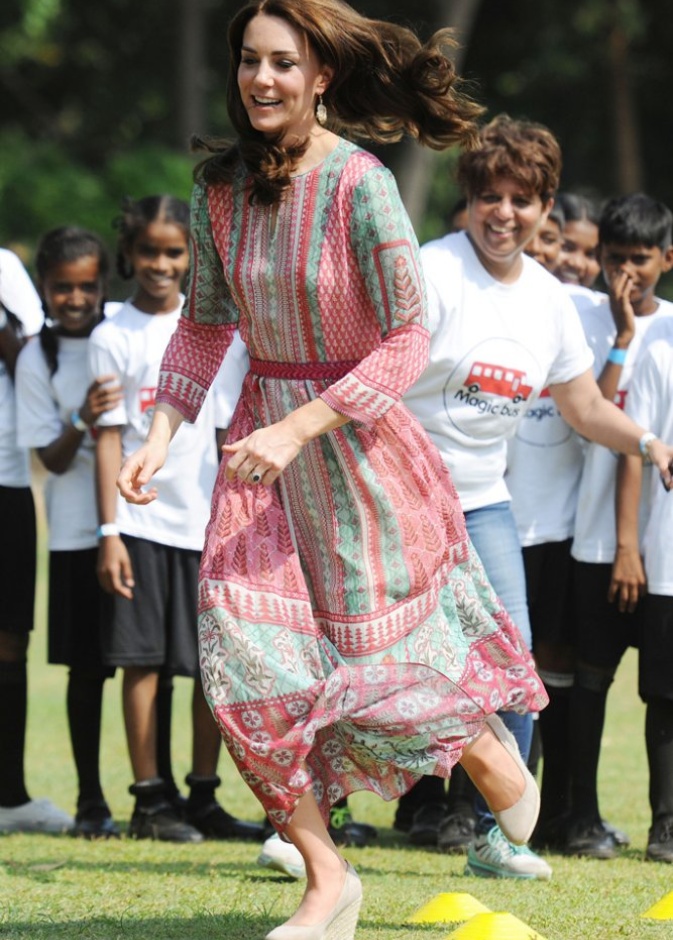 أحذية ملكية لا تنسى.. ارتدتها سيدات العائلة المالكة البريطانية في مناسبات مختلفة