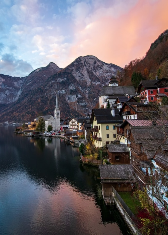 هالستات Hallstatt بواسطة Tomáš Malík