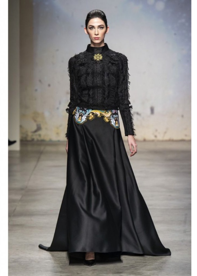 موديلات فساتين سهرة 2020 للمحجبات باللون الاسود من International Couture