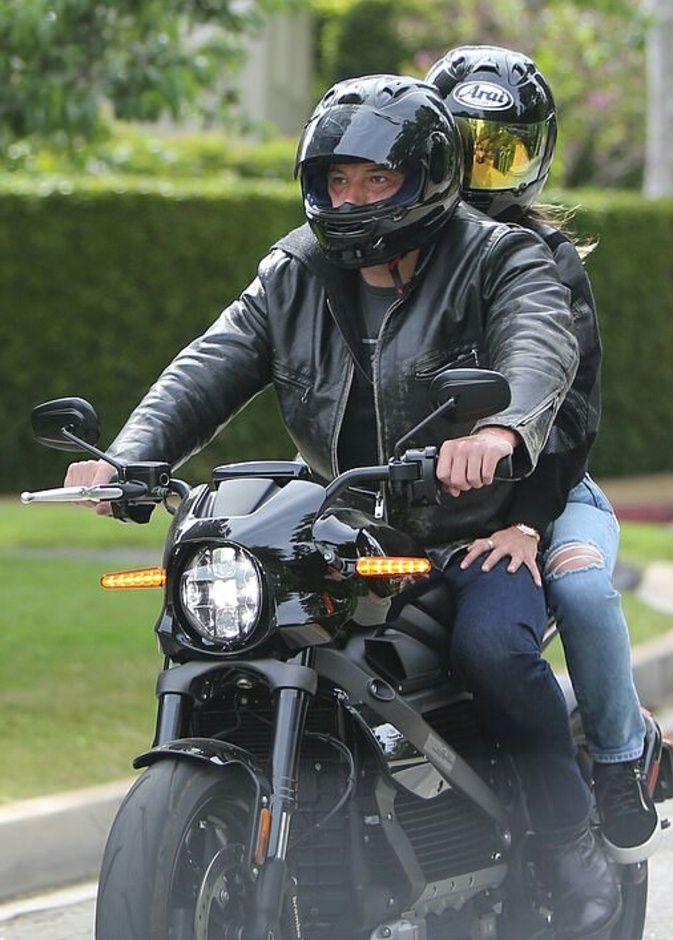 بن أفليك و أنا دي أرماس 