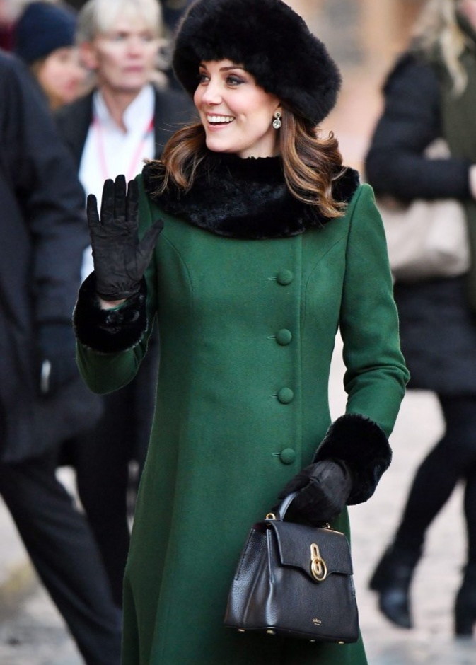 تعرفي على حقيبة يد كيت ميدلتون المفضلة التي ارتدتها لأكثر من 10 سنوات 