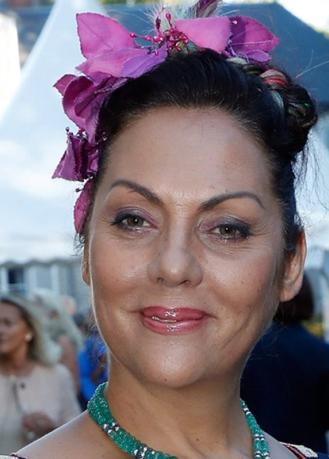 الأميرة هيرمين دي كليرمون تونير نشرت 7 كتب