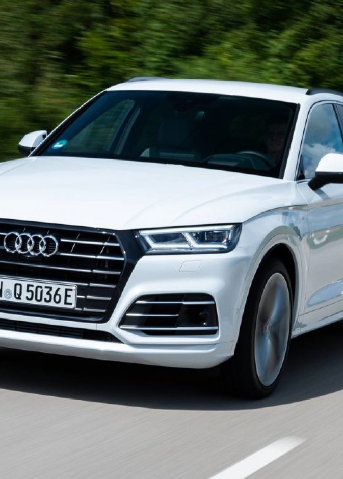  محرك بنزين ومحرك كهربائي في سيارة سيات كروس أوفر الجديدة