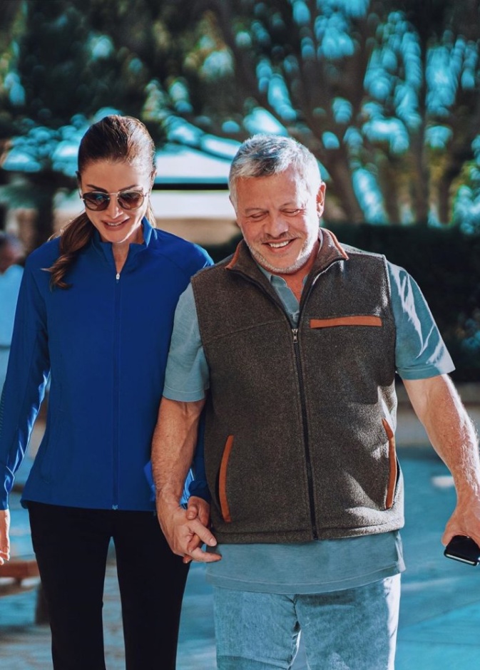 بهذه الصورة هنأت الملكة رانيا بالملك عبدالله الثاني بعيد زواجهما الـ 27 