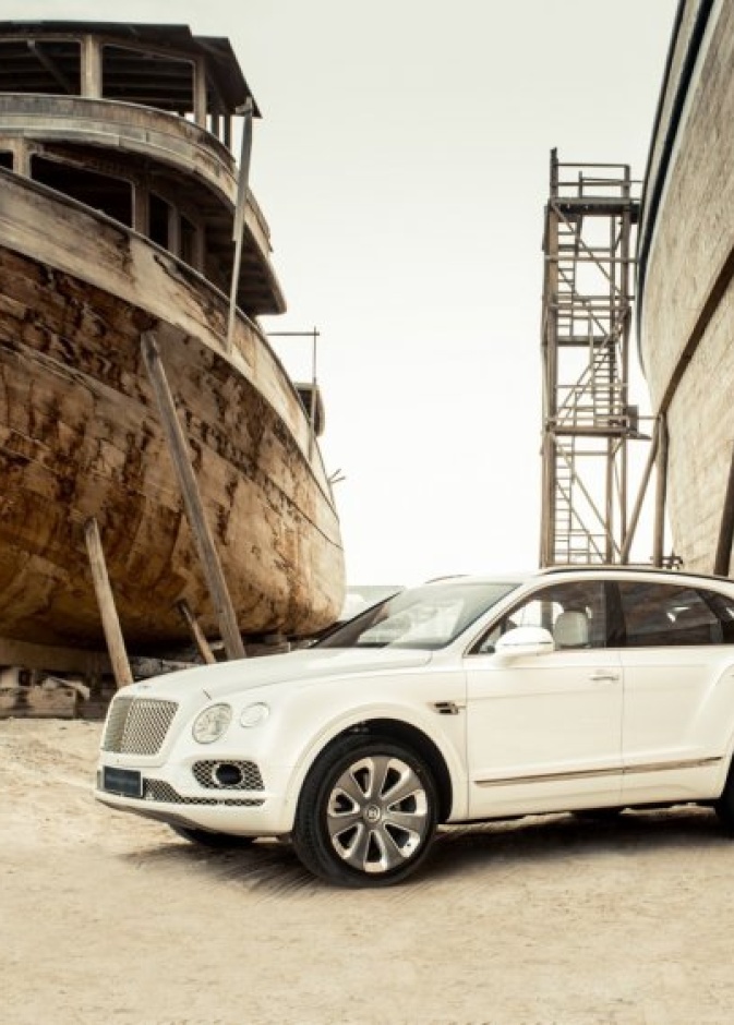  مركبة Bentley Bentayga