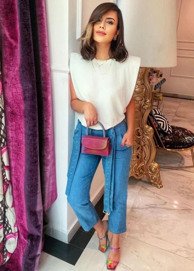 اطلالة شبابية كاجول