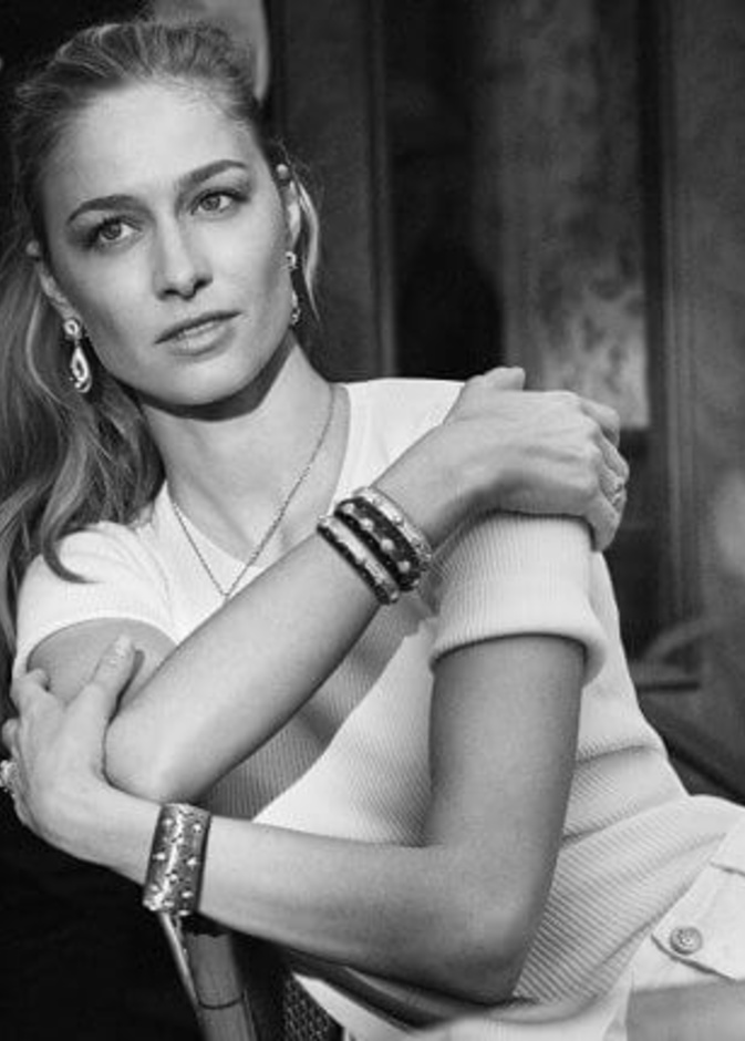 بياتريس بوروميو تشارك في جلسة تصوير لصالح ماركة Buccellati