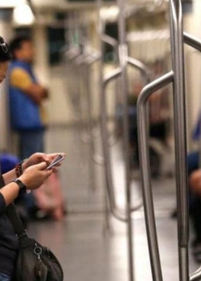 الملابس لا تنقل فيروس كورونا في الغالب