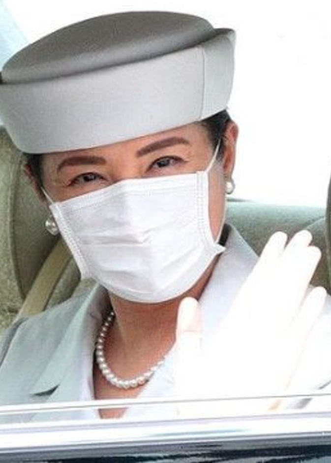 الإمبراطورة كوجون جدة إمبراطور اليابان الحالي