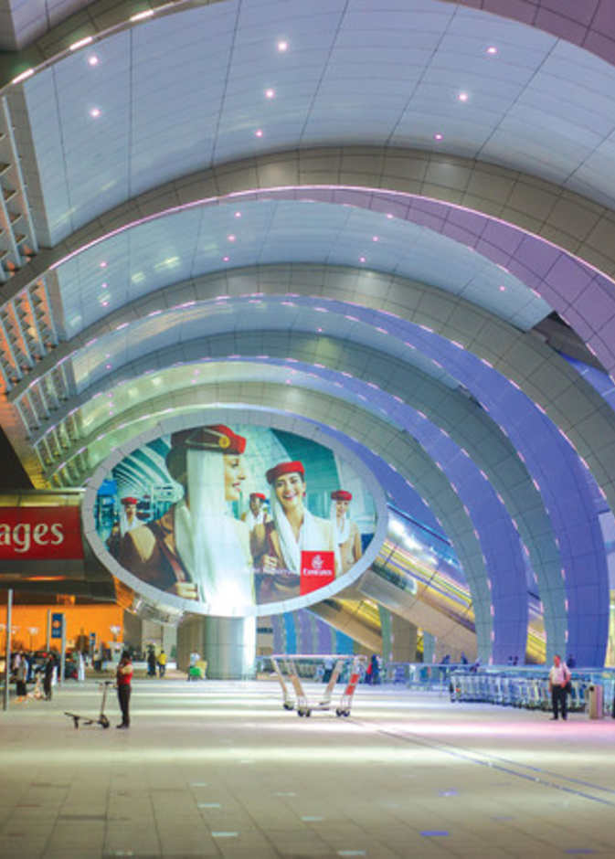 إليكم اشتراطات سفرالمواطنين والمقيمين في الإمارات