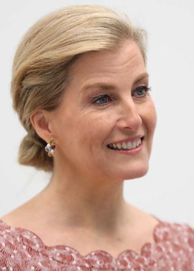 سيتم الكشف عن تمثال صوفي كونتيسة وسكس العام المقبل